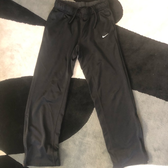 Nike Pants - Nike Women’s Sweatpants